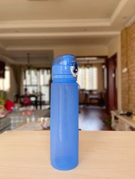 

700ML Silicone Portable Bottle Sports Foldable Cup Sports Water Bottle Eco Friendly Sports Drinking Bottle Travel Camp Outdoors