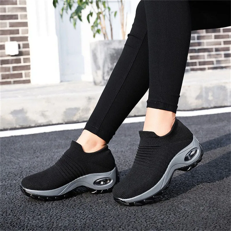 US $7.20 Lin King Women Outdoor Casual Sport Shoes Plus Size Non Slip Sneakers Slip On Loafers Comfortable Height Increase Swing Shoes