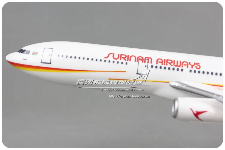 Суринам Airlines SURINAM Airbus A340 1: 200 Пластиковые собранные Самолеты Модель 32 см