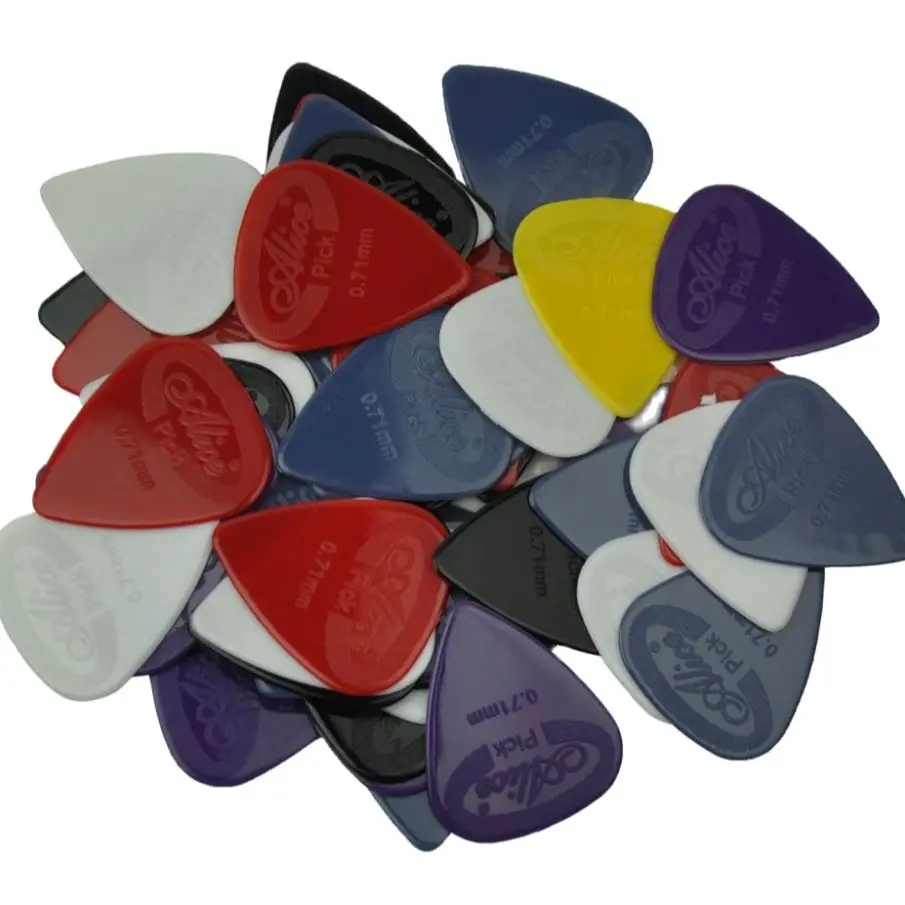 

100pcs Medium 0.71mm Glossy Anti-Skid Nylon Guitar Picks Plectrums
