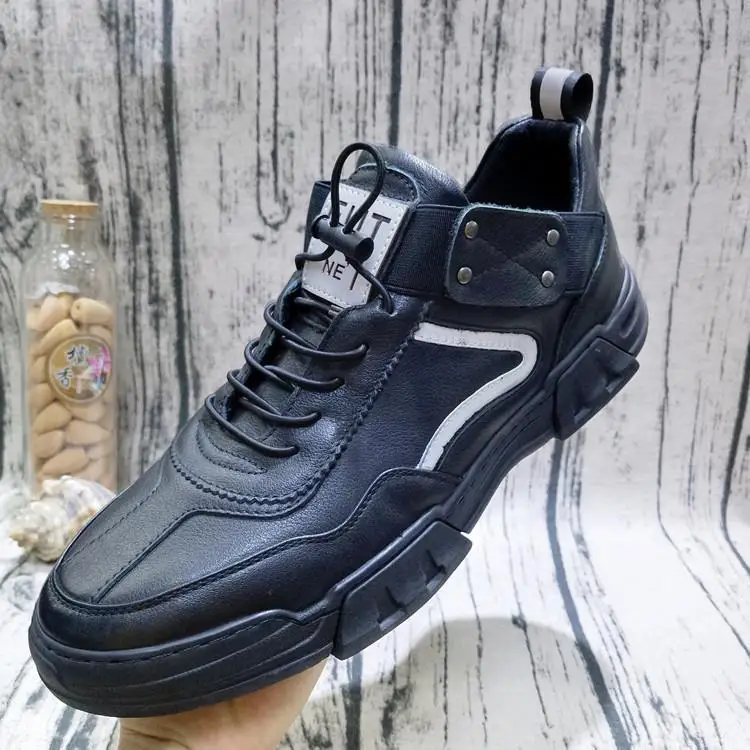 

2019 Winter Men's round-Toe Casual Men's Leather Boot Lace up Front Warm Flat Heel Martin Boots MEN'S SHOES