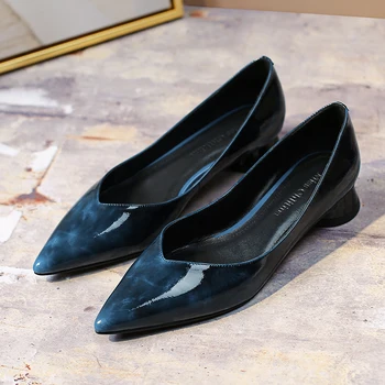 

women Pumps Genuine Leather 22-24.5cm Pointed Patent leather upper Sheepskin insoles pigskin lining fashion single pedal shoes