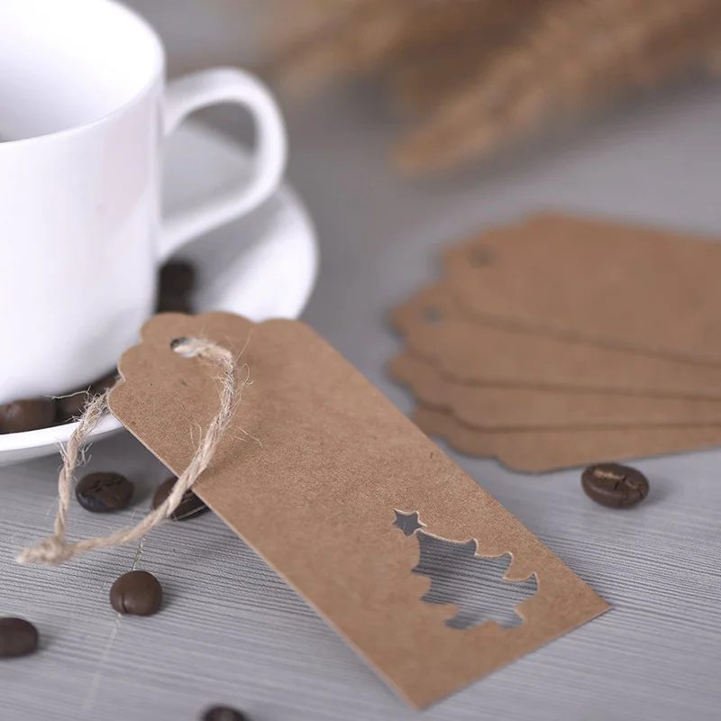 brown 100pcs Christmas Tree Kraft Paper Tags Handmade DIY Crafts Hang Tag Gift Wrapping Supplies Labels For Christmas Favors Navidad - Цвет: brown