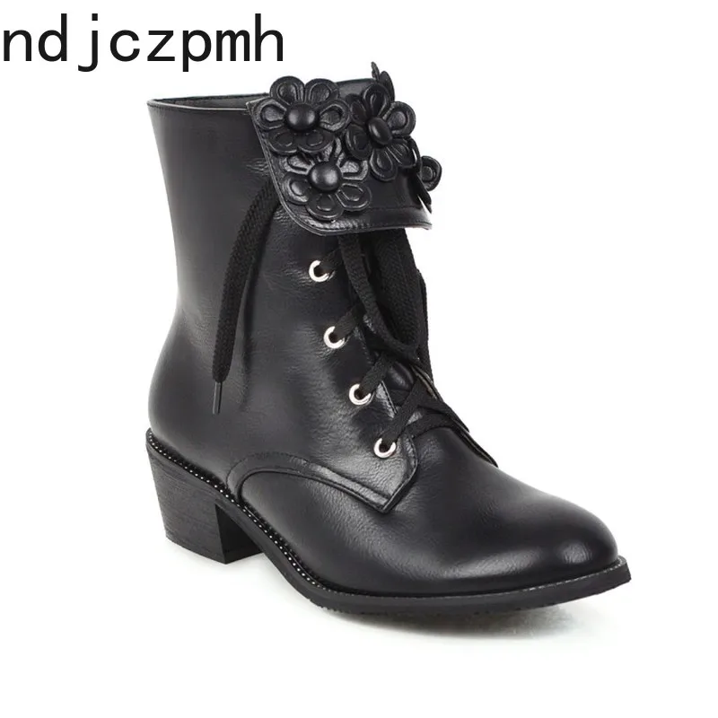 

Women's Boots New fashion winter Round head Flower zipper mid heel Martin boots Women's shoes plus size 33-48 Heel Height 4.5cm