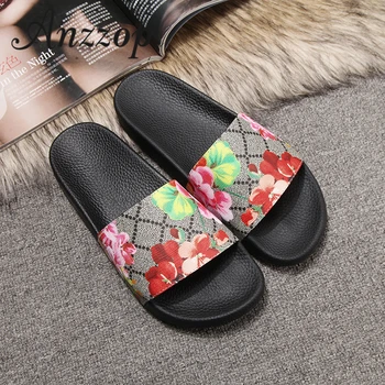 

Women's Slippers Luxury Leather Star Floral 2019 Summer Men and Women Large Size Roman Sandals Outdoor Non-slip Beach Shoes
