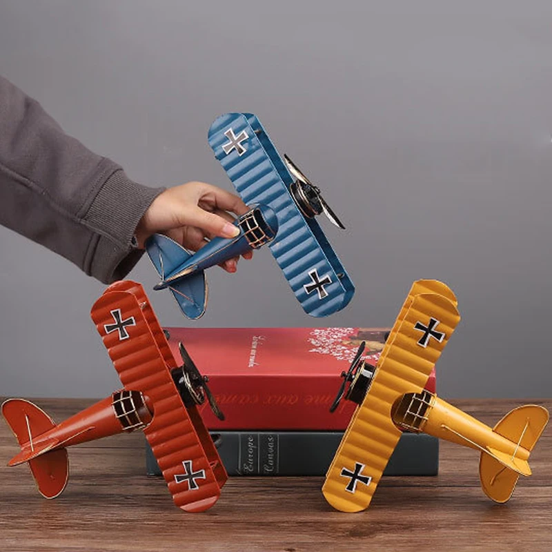 Retro Metal Plane Model Crafts Living Room Bedroom Ornament Iron Airplane Figurines Home Decoration Accessories Gift airplane model