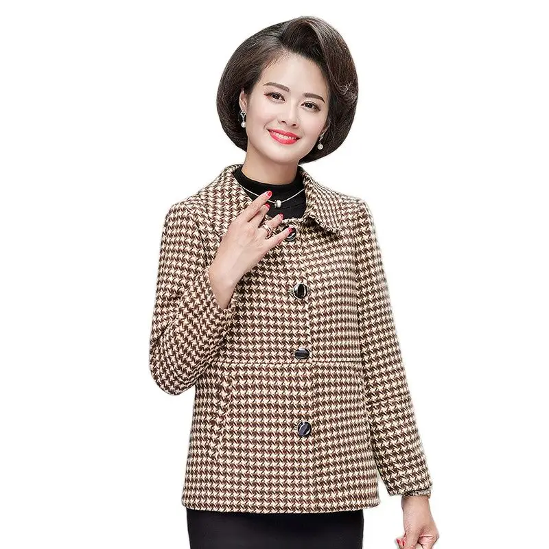 

2022 Spring Autumn Fashion Middle-aged Women Short Jacket Female New Long Sleeve Loose Coats Ladies Plaid Pockets Outerwear A685
