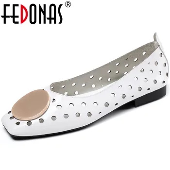 

FEDONAS Vintage Top Woman 2020 Summer Women'S Shoes With Rubber Soles Metal Decoration Low Heels Pumps Basic Working Shoes Woman