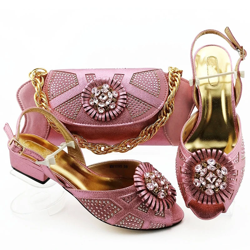 Обувь новейшего дизайна женские туфли на низком каблуке и сумка в комплекте в нигерийском стиле, вечерние туфли на резиновой подошве, распродажа, Женский комплект из обуви и сумки из PU искусственной кожи - Цвет: Pink