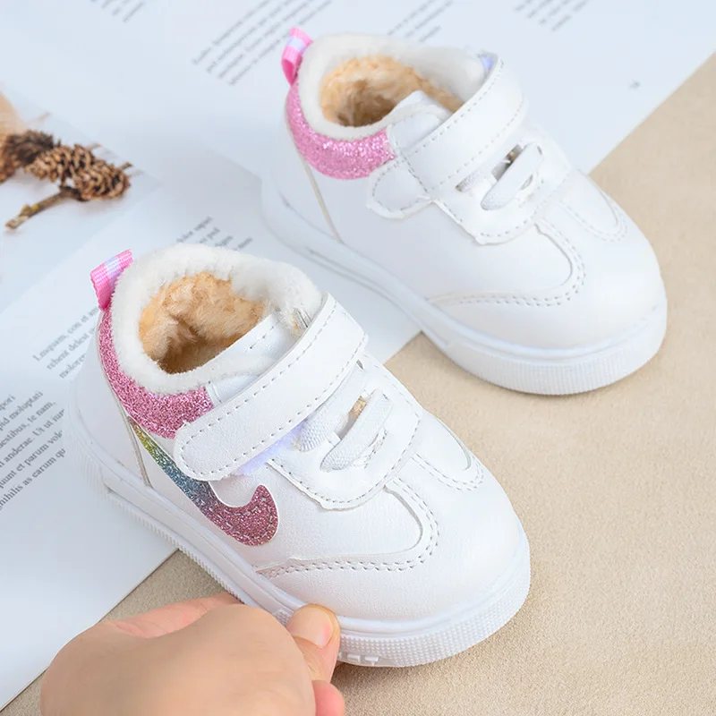 Популярная модная детская обувь для малышей нескользящая Мягкая Спортивная обувь для новорожденных теплая хлопковая обувь кроссовки для первых прогулок для мальчиков и девочек - Цвет: Черный