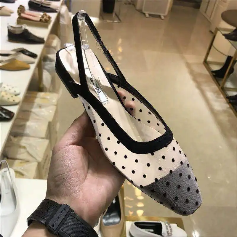 

South Korea Actress 2019 Spring New Style Gauze Polka Dot after Strappy Flat Keel Thin Shoes the Bride with Closed-toe Sandals W