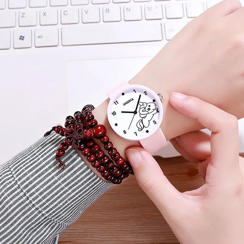 Рисунок 3 - Милые детские кварцевые часы карамельных