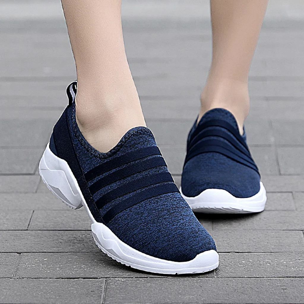 

Men Women Sneakers Spring Autum Breathable Mesh Flats Casual Slip On Shoes Unisex Sports Loafers Couple Gym Shoes tenis feminino