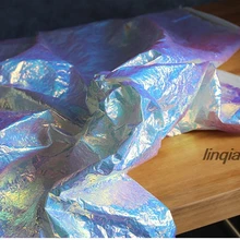 Плиссированная ткань лазерная Светоотражающая Водонепроницаемая композитная ткань Высококачественная Водонепроницаемая креативная дизайнерская лазерная ткань для одежды