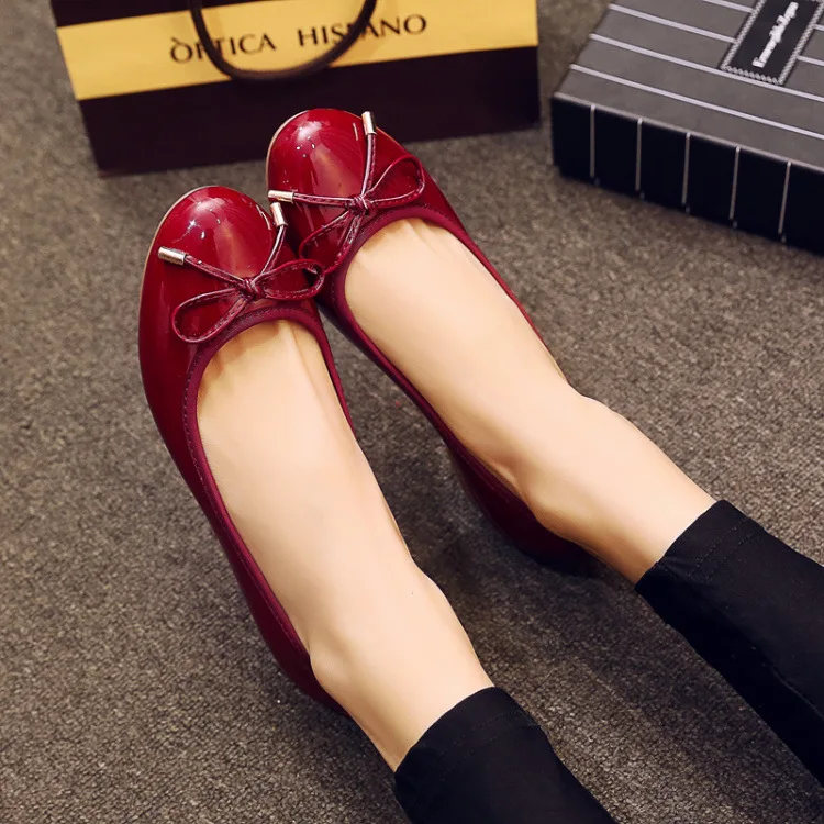 

Spring And Autumn Wine Slanted Heel Shoes Soft Bottom Single Women's Semi-high Heeled Shallow Mouth round Boat Shoes Bow Elevato