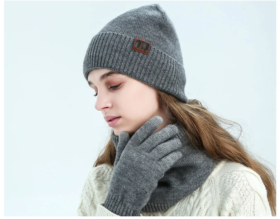 Evrfelan New Warm Winter Hat Scarf Gloves Set Women Men Thick Touch Screen Gloves Thick Soft Beanies Hat Ring Scarf Unisex
