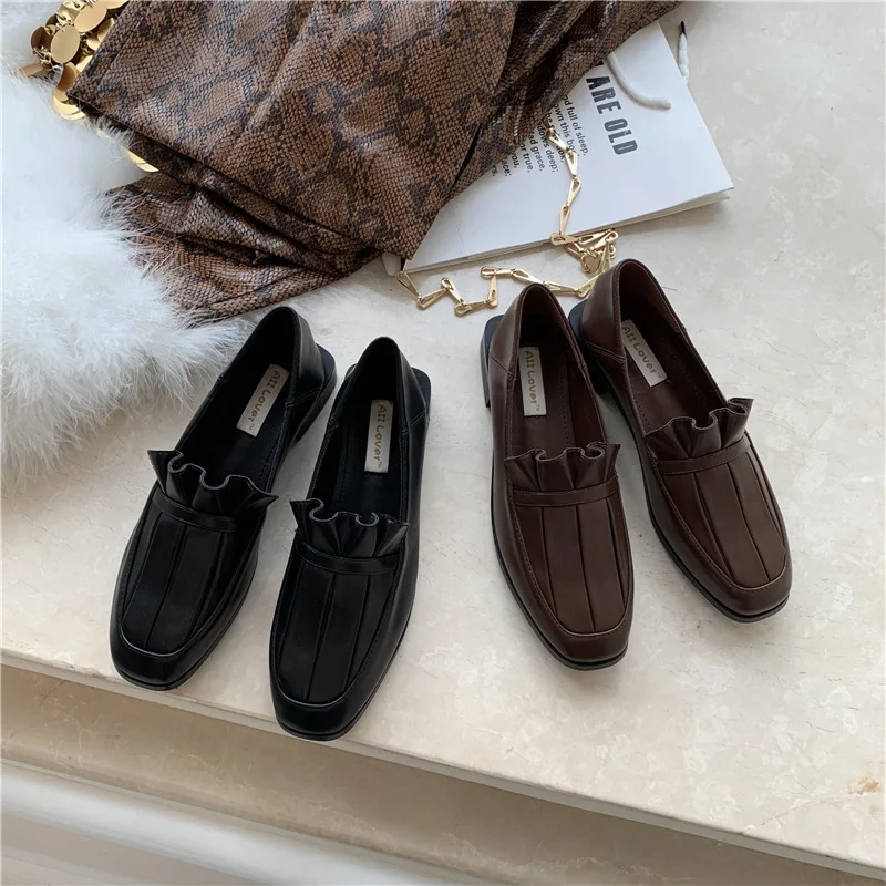 

British Retro Street Shooting Model Small Leather Sister Autumn and Winter New Square Head Fold Ruffled Low-heeled Shoes Loafers