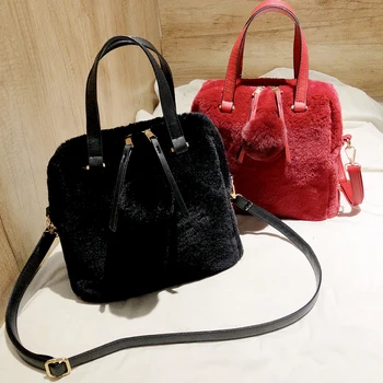 

2020 New Winter Crossbody Bags For Women Solid Color Bucket Shoulder Bags Female Soft Plush Messenger Bag Daily Warm Fur Totes
