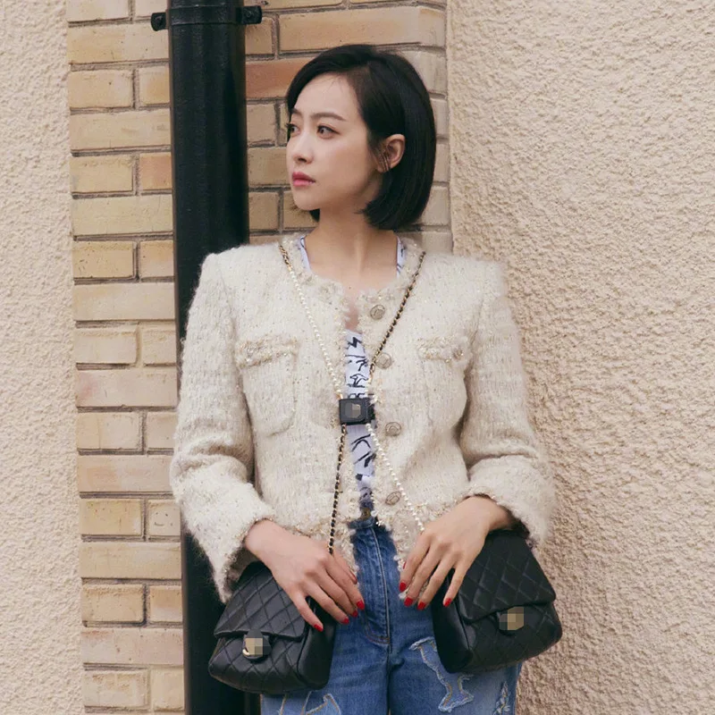 

In The Autumn of 2019 The Same Type of Heavy Industry Knitting Temperament Famous Socialite Multi-pocket Coat Jackets Women