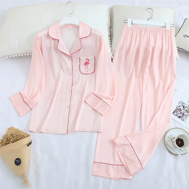 Весна и осень мультфильм Фламинго печатных дамы пижамный комплект удобные шелковые пятна пижамы комплект элегантный розовый тонкий домашняя одежда - Цвет: light pink
