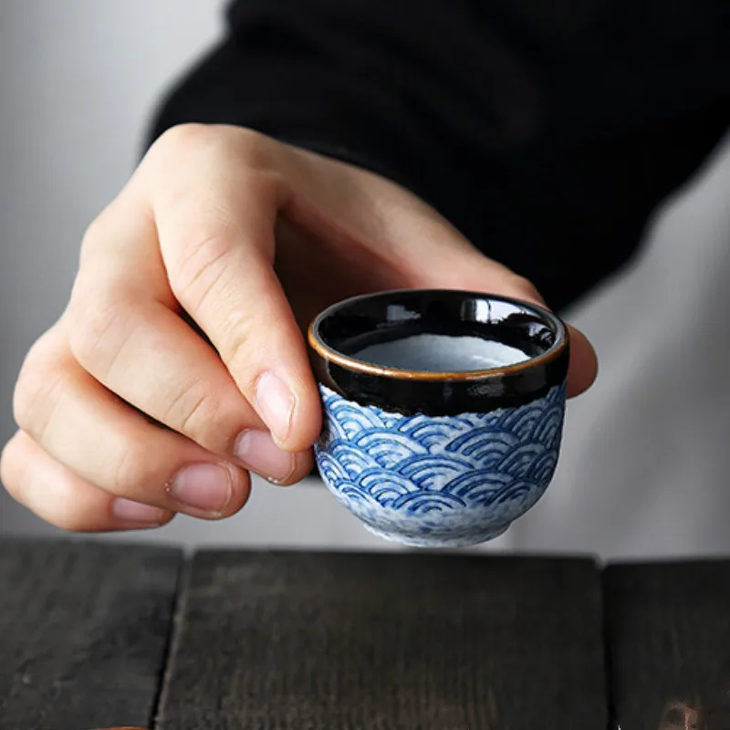 Description Picture 4 of item5\3pcs Retro 40-240ml Haibo Pattern Bar Set Sake Vodka Shochu Decanter Shot Cup Gift Wine Drinkware