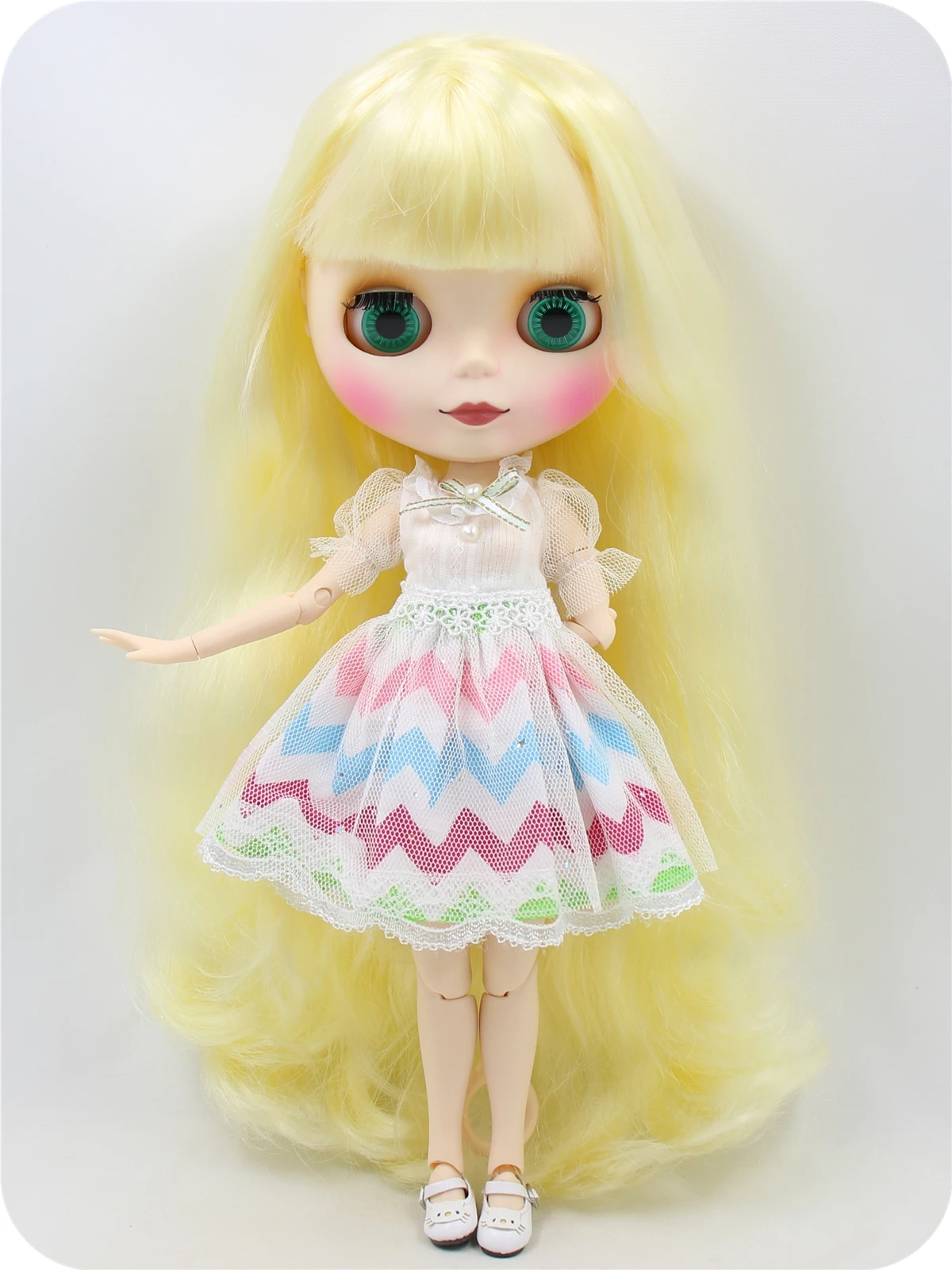 Leona – Premium Custom Blythe Doll with Cute Face 3