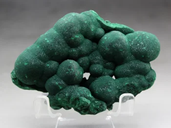 

210g Natural rare malachite mineral specimen green stone crystal teaching specimen collection