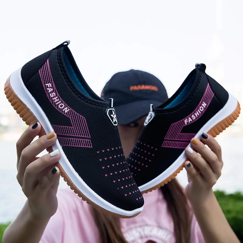 

Elderly Canvas Shoes Women's Summer Breathable Slip-on Shoe Old Beijing Cloth Shoes Mom Casual Loafers Breathable