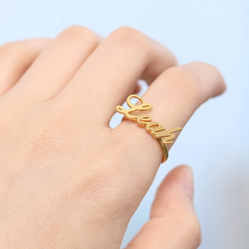 焊接名字戒指模特图