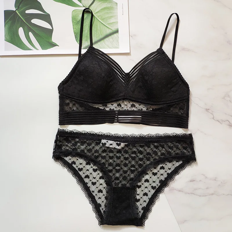 Goedkoop Wriufred Sexy Bh Set U Type Jurk Vakantie Onzichtbare Bralette Kant Ultra Dunne Lingerie Sets Comfortabele Randloze Slaap Dot bras