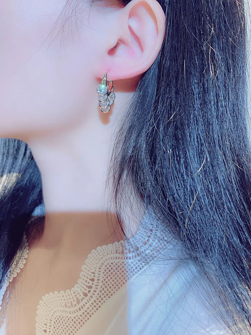 Stud Earrings Ear Accessories Zircon Earring Rhinestone Ear Stud For Lady Wedding Pendant Shine Tassels Super Charm Temperament Fashion Engagement Ear Stud