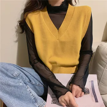 

Everyday Clothing Women V Neck Knitted Cropped Sweater Tank Tops Female Sleeveless Sweaters Pullovers Vest