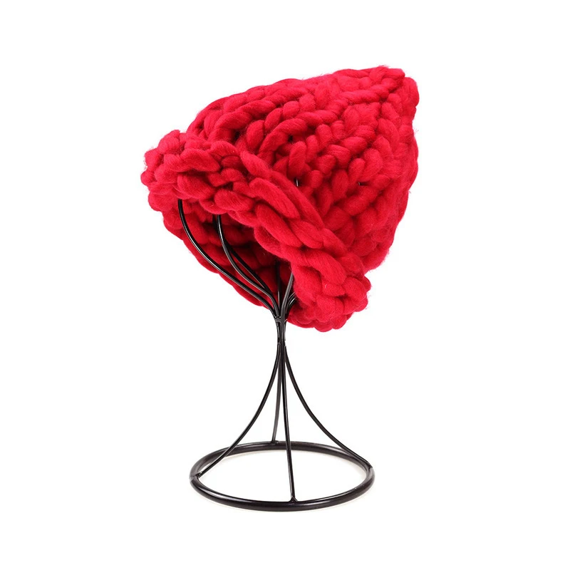 Women Winter Warm knit hat New manual Coarse wool Weaving fashion crimping outdoor Ski Skullies Beanies cap Female Z184