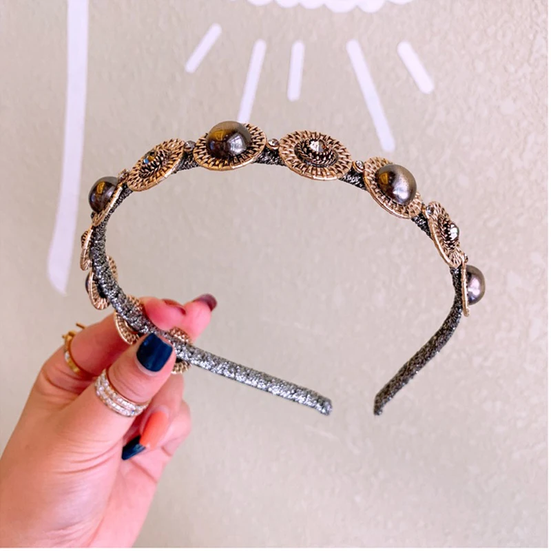 Baroque New Retro Metal Hairband Wild Simple Headband Fashion Rhinestone Hair Bands for Women Hair Hoop Jewelry Hair Accessories