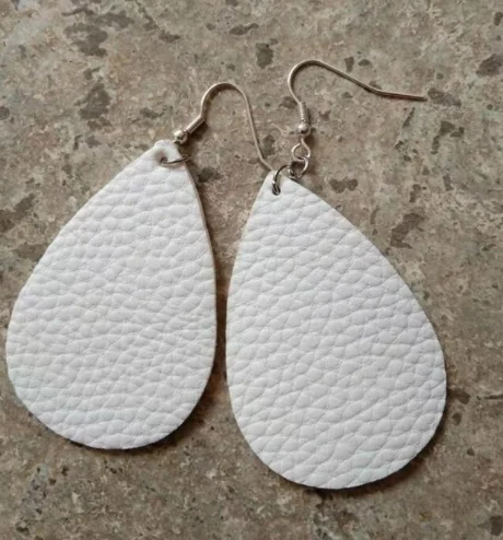 9 Серьги из искусственной кожи в подарок - Окраска металла: 9
