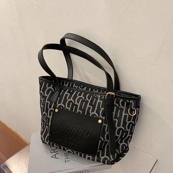 

Large-capacity Casual Totes Women's Bags 2020 Popular New Fashion All-match Shoulder Bag High Quality Women Purse and Handbags