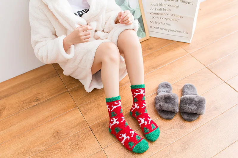 Осенние и зимние теплые рождественские носки для женщин, модные кавайные коралловые пушистые носки для женщин 101904