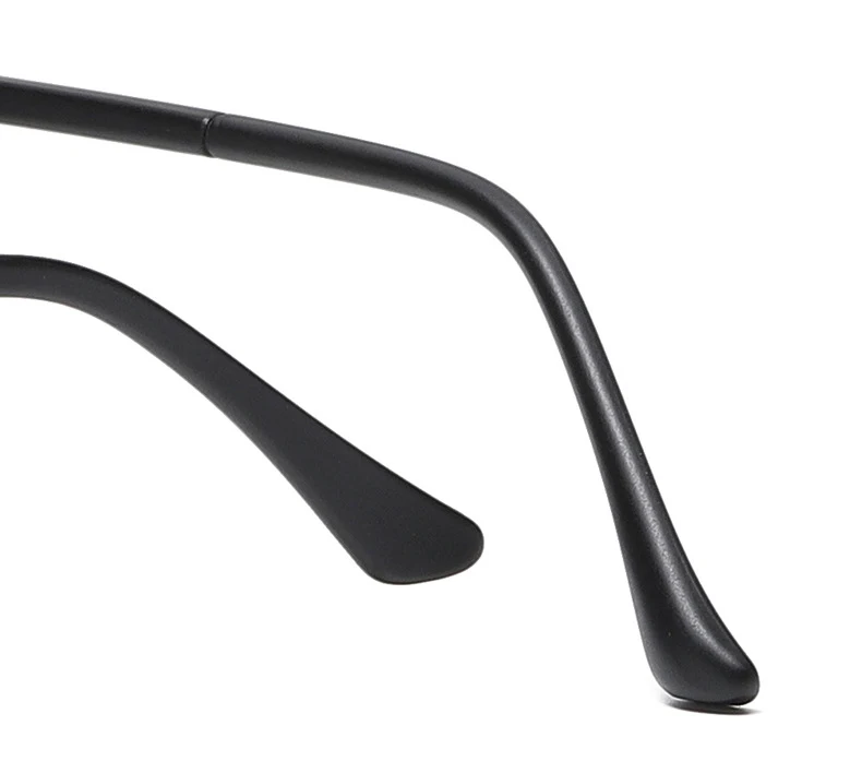 19019873387_1984208721