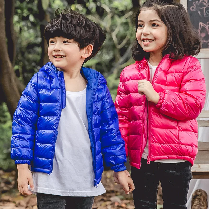 Детские пуховые пальто для мальчиков; яркие цвета; теплые куртки; детская одежда; сезон осень-зима; Однотонный пуховик с капюшоном для девочек; одежда для детей; От 2 до 9 лет