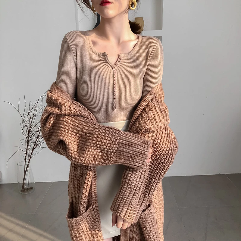 

gkfnmt 2019 Button V Neck Sweater Women Basic Slim Pullover Women Sweaters And Pullovers Knit Jumper Autumn Winter Ladies Tops