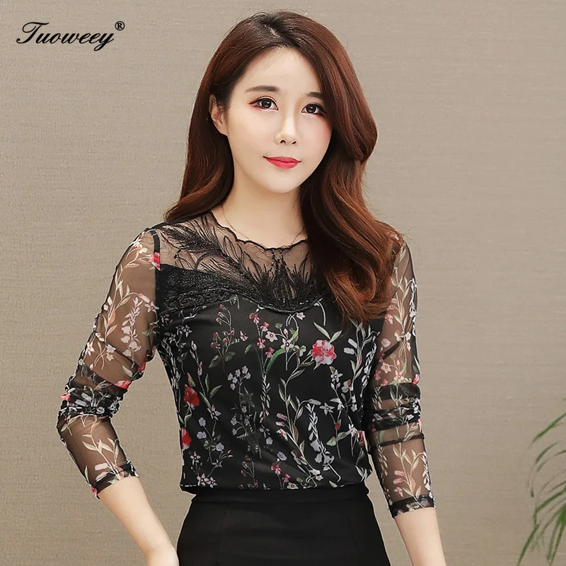 Women blouse shirt New 2019 women blouses long sleeve Mesh shirt Slim Hollow out lace blouse plus size blouse women tops blusas