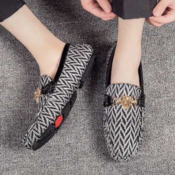 

38~48 Big Size Moccasins Men Casual Shoes Slip On Loafers Driving Shoes Breathable Lightweight Espadrilles 2020 Summer Designer