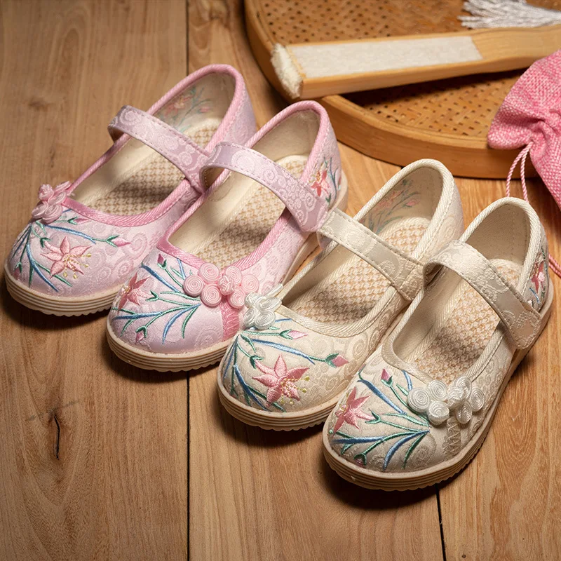 Girls Embroidered Fabric Flats Shoes