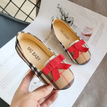

2020 New Children's Flat Shoes Girls Fashion Adorable Bows Princess Shoes Gingham Ballerina Slip-on Kids Party Dress Shoe
