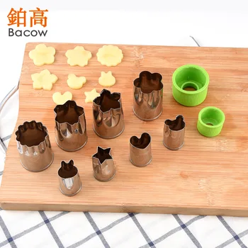 

Baking Mould Fruit Cutter Flower Holder Bakery Cookie Cutter Printed & Vegetable Cutter 8 Pieces Farfalle Mould