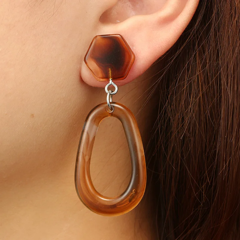 

2018 New Style Accessories Geometry Hexagonal Acrylic Earrings Oval Line Hollow out Ear Stud Ear Stud