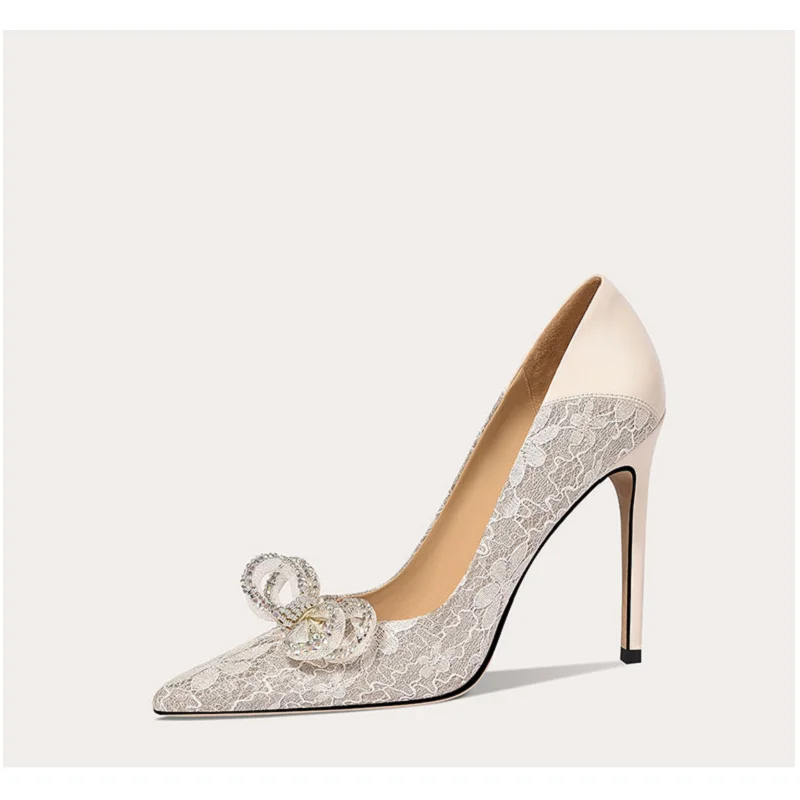 Весенняя женская свадебная обувь на шпильке с бантом