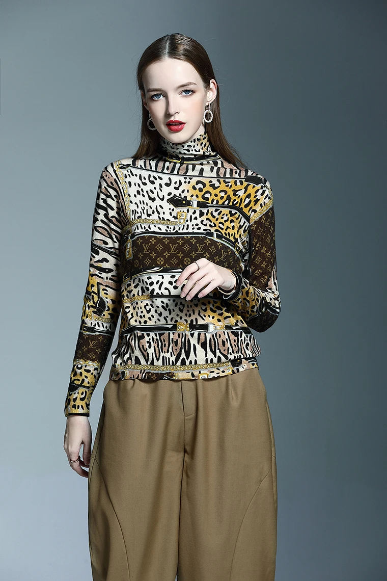 OIBEE2019 autumn and winter new leopard pullover sweater female loose high collar bottoming printed knit jacket
