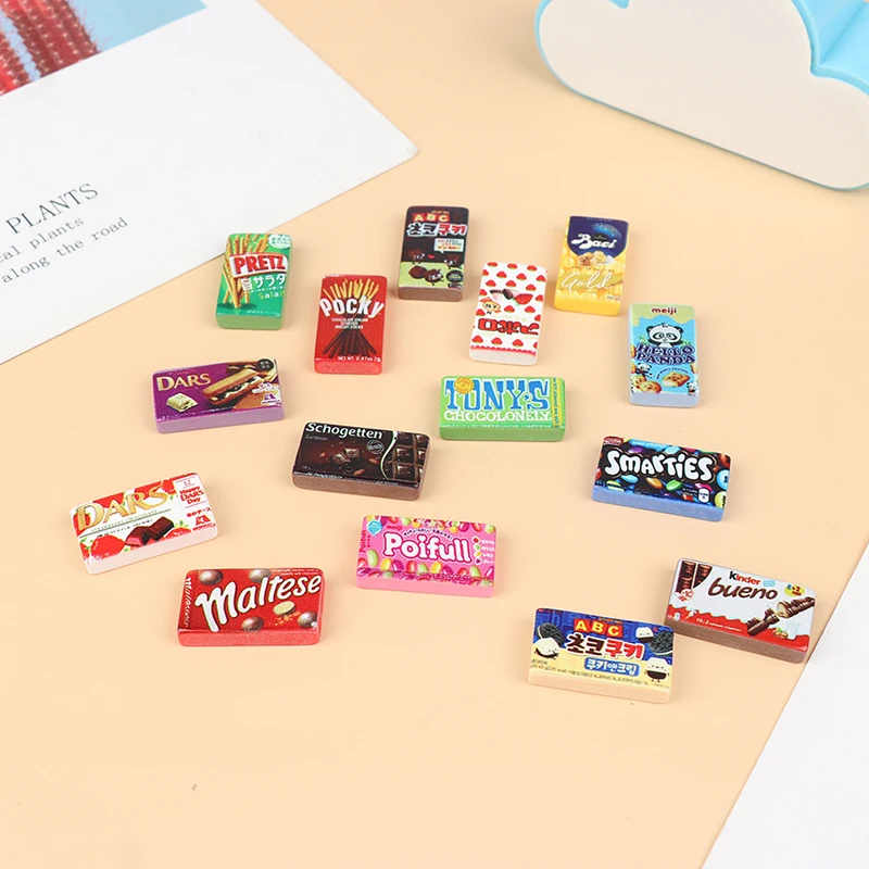 

10pcs/lot Dollhouse Miniature Supermarket Food Resin Snacks Kitchen Decor Toys random style