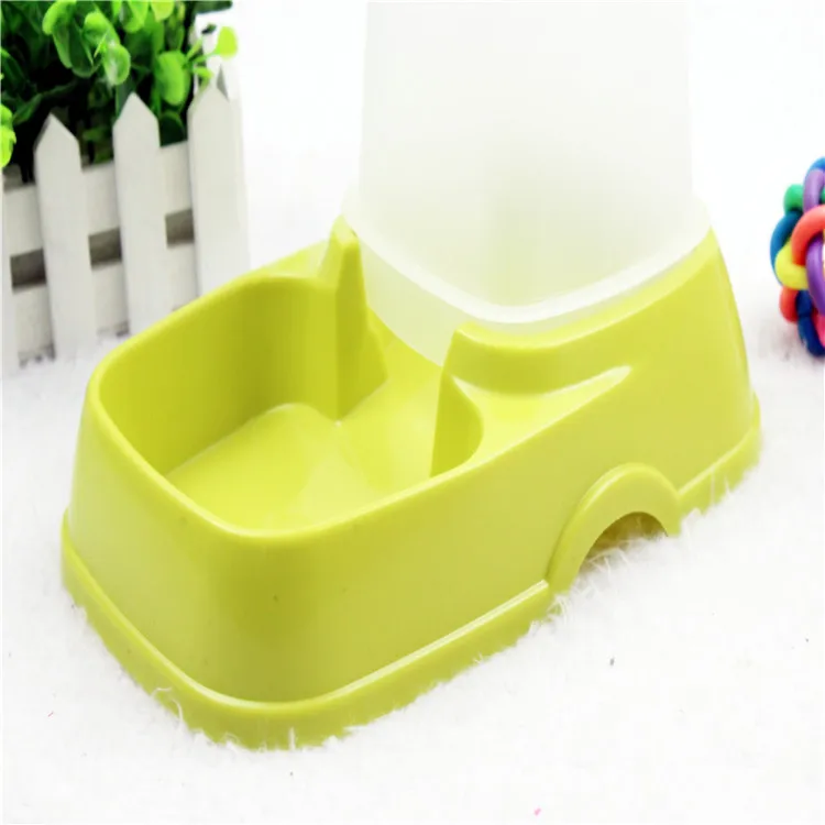 Pet Food Bowl Cat Feeder 1pcs Random Delivery Of Colors Automatic for Water Puppy Portable Convenience Dog Dispenser